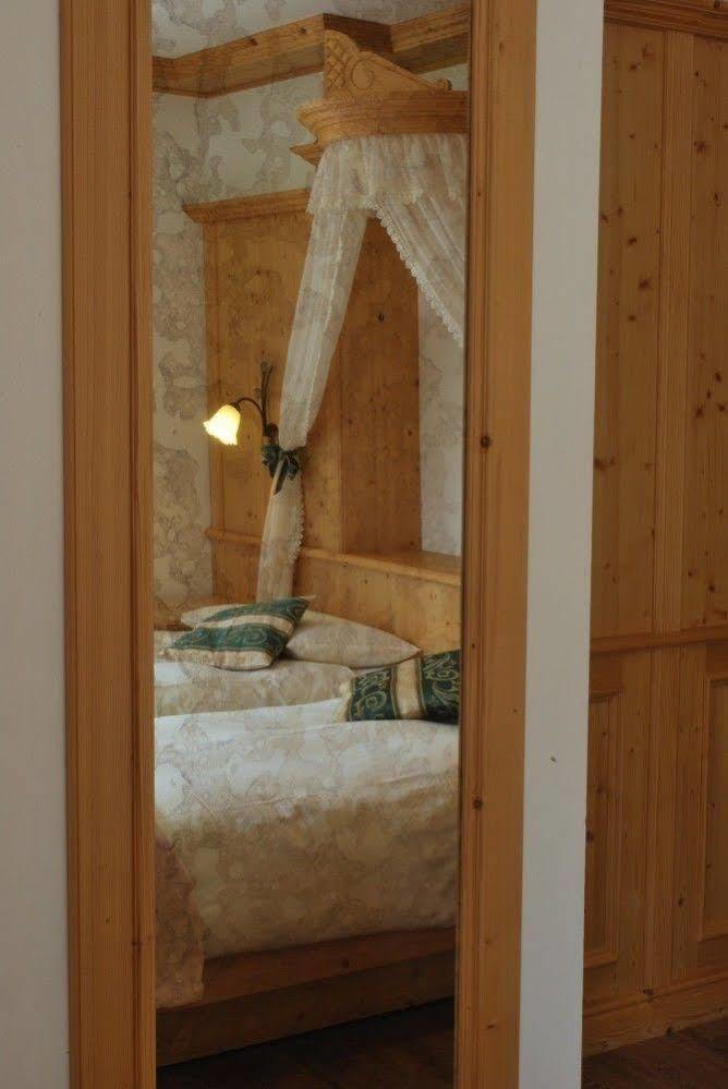 Garni Val De Costa Hotel Canazei Buitenkant foto